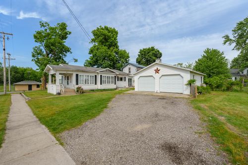 311 Chestnut St, Bloomingdale, MI, 49026-5106 | Card Image