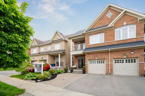 30 Blue Grouse Rd, Maple, ON, L6A4B9 | Card Image