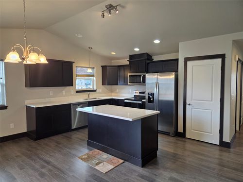 86 Opportunity Dr, Butte, MT, 59701-2027 | Card Image