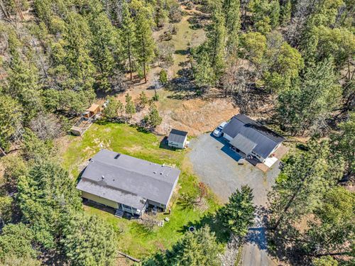 7537 Sterling Creek Rd, Jacksonville, OR, 97530-8927 | Card Image