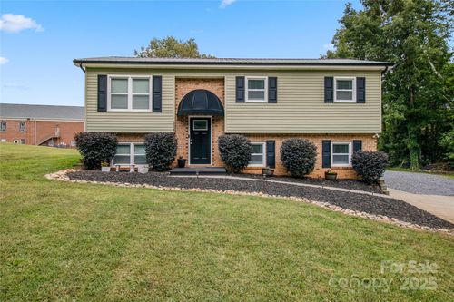2627 South Ct, Connelly Springs, NC, 28612-7766 | Card Image