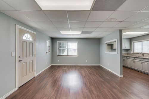 329 N State Highway 342, Red Oak, TX, 75154-4603 | Card Image