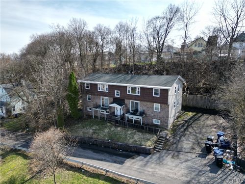 301 1st North St, Syracuse, NY, 13208-2961 | Card Image