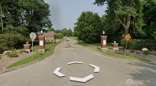 26 Glenbrook Drive, Dayton, OH, 45406 | Card Image