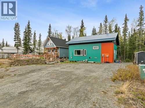 106 Spruce St, House with 1 bedrooms, 1 bathrooms and null parking in Haines Junction YT | Card Image