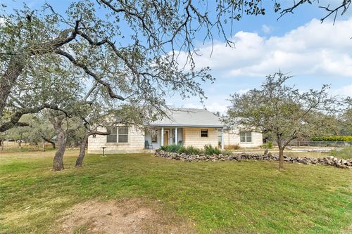 670 County Road 100, Burnet, TX, 78611-3514 | Card Image