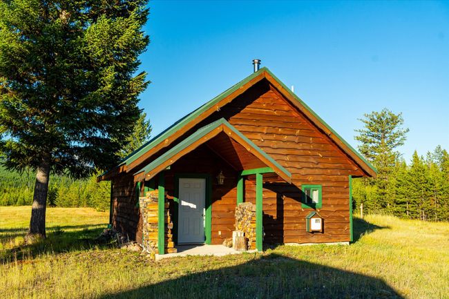 400 Kintla Ranch Rd, House other with 7 bedrooms, 6 bathrooms and null parking in Polebridge MT | Image 95