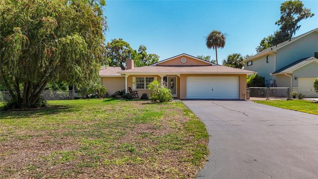 12110 Palmetto Ct, House other with 2 bedrooms, 2 bathrooms and null parking in DUNNELLON FL | Image 4