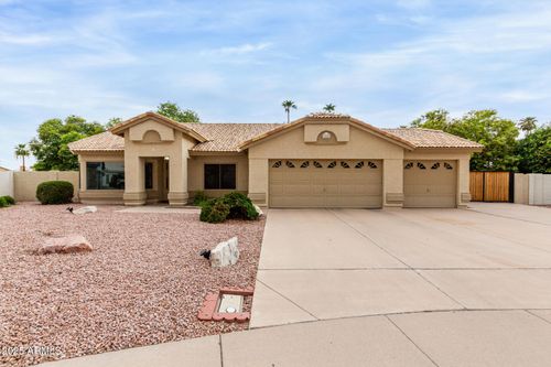 1442 E Butler Cir, Chandler, AZ, 85225-5788 | Card Image