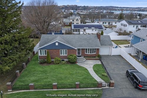50 Stevens St, Revere, MA, 02151-1839 | Card Image