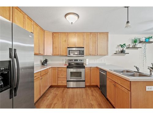 1794 Bennett St, River Falls, WI, 54022-4875 | Card Image