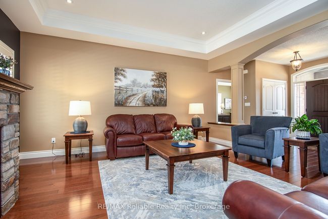 24 Carriage Lane, House other with 3 bedrooms, 3 bathrooms and 6 parking in Bayfield ON | Image 15