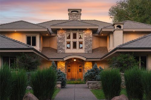 2715 Park Garden Ln, Great Falls, MT, 59404-5601 | Card Image