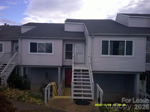 apt-36-1050 21st Ave Nw, Hickory, NC, 28601-1750 | Card Image