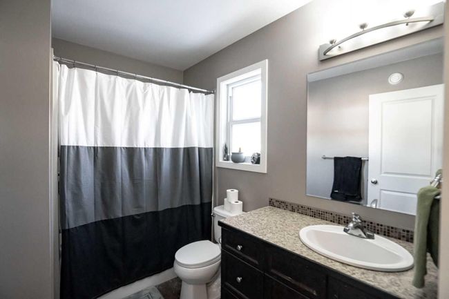 11307 91 St, Home with 3 bedrooms, 3 bathrooms and 3 parking in Peace River AB | Image 15