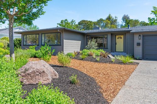 26 College Ct, Larkspur, CA, 94939-1007 | Card Image