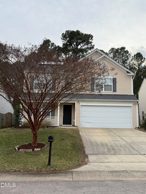 7320 Brighton Village Dr, Raleigh, NC, 27616-8666 | Card Image