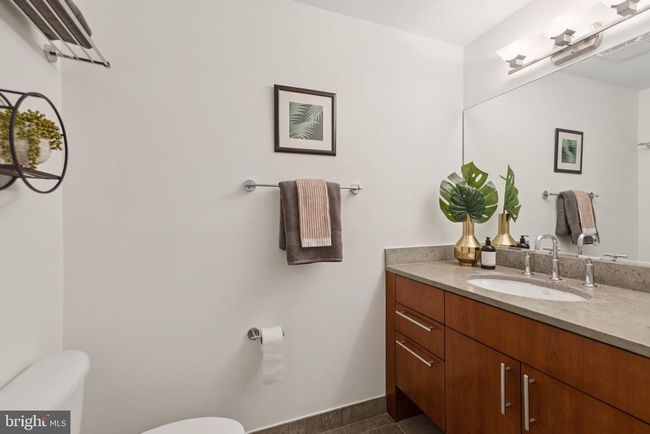APT-1005 - 2001 15 Th St N, Condo with 2 bedrooms, 2 bathrooms and null parking in ARLINGTON VA | Image 39
