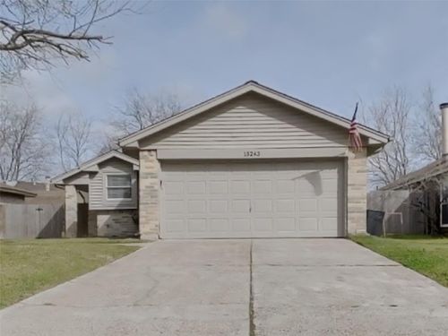 15243 Bedford Glen Dr, Channelview, TX, 77530-2273 | Card Image