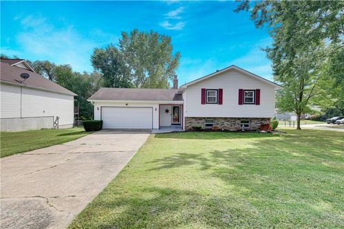 21325 W 181st Ter, Olathe, KS, 66062-9190 | Card Image