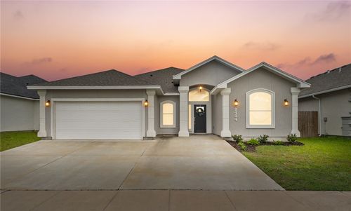 2434 Manuel Ln, Corpus Christi, TX, 78414-1400 | Card Image