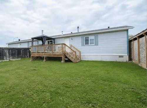 9510 108a Ave, Clairmont, AB, T8X5B6 | Card Image