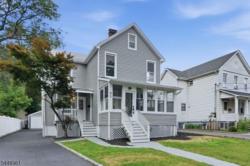 37 W Colfax Ave, Roselle Park, NJ, 07204-1365 | Card Image