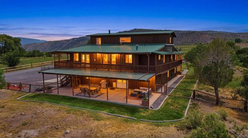 12508 54 7/10 Rd, Molina, CO, 81646-5021 | Card Image