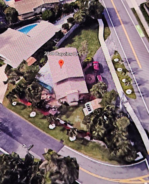 2308 Bayview Dr, Fort Lauderdale, FL, 33305-2812 | Card Image