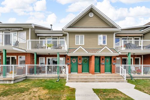 3-15 1st St W, Cornwall, ON, K6J1B8 | Card Image