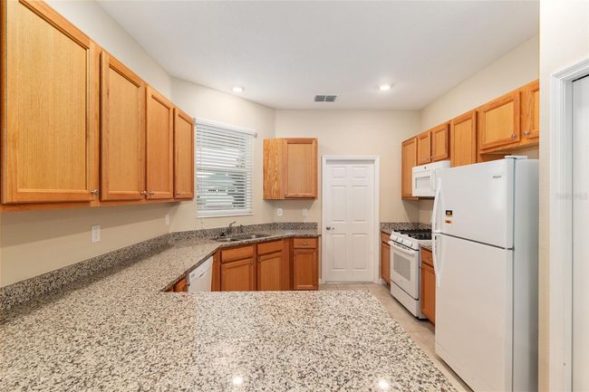 9820 Sw 99 Th Loop, House other with 2 bedrooms, 2 bathrooms and null parking in Ocala FL | Image 22