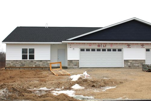 918 Drumlin Dr, Kewaskum, WI, 53040-1227 | Card Image