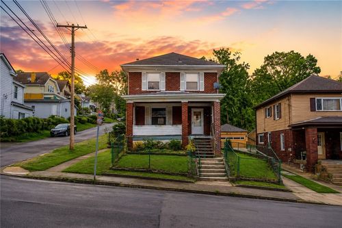 401 Lorenz Ave, Pittsburgh, PA, 15220-5734 | Card Image