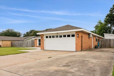 4216 Stoney Brook Ln, House other with 4 bedrooms, 2 bathrooms and null parking in Port Arthur TX | Image 3