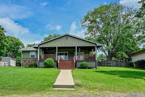 1007 Lakeside Dr, Mena, AR, 71953-8073 | Card Image
