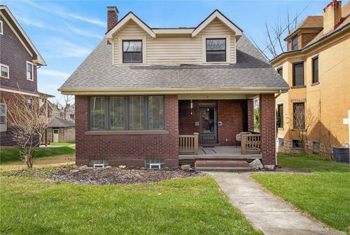 37 Mcmunn Ave, Crafton, PA, 15205-3114 | Card Image