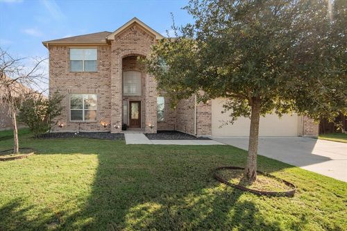 516 Scarlet Trail, Saginaw, TX, 76179 | Card Image