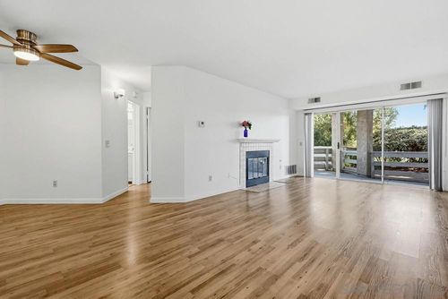unit-112-7163 Camino Degrazia, San Diego, CA, 92111-7832 | Card Image