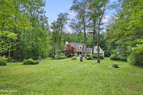 169 Jacobs Hollow Rd, Becket, MA, 01223-3231 | Card Image