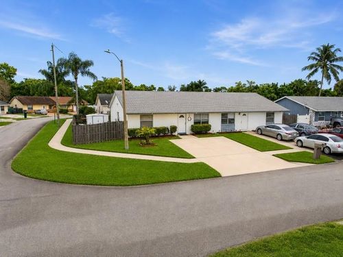 4908 Pimlico Ct, West Palm Beach, FL, 33415-9116 | Card Image
