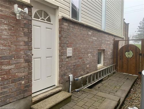 basement-408 Westcroft Dr, Waterloo, ON, N2T2Z8 | Card Image