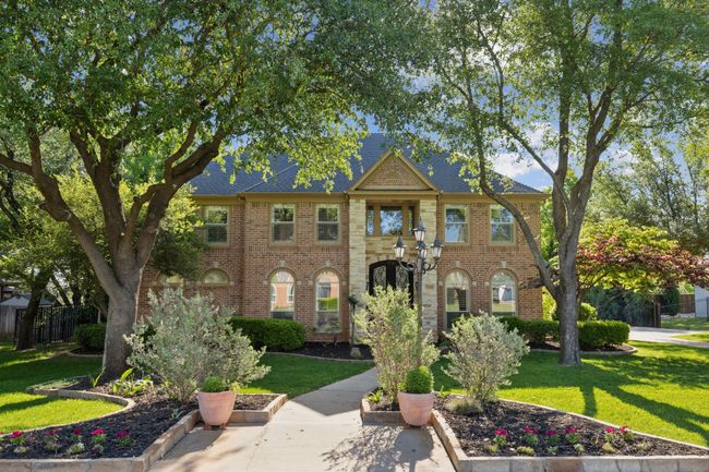 645 Oak Hill Dr, House other with 5 bedrooms, 4 bathrooms and null parking in Southlake TX | Image 4