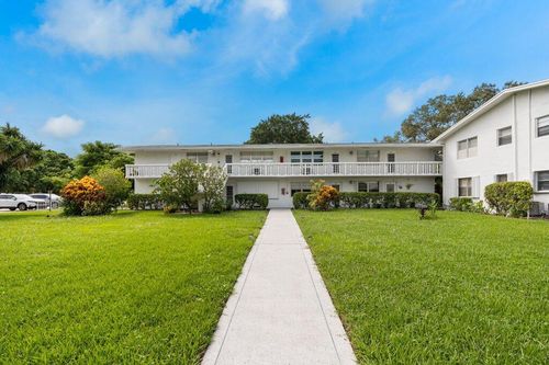 10-10 Farnham A, Deerfield Beach, FL, 33442-2977 | Card Image