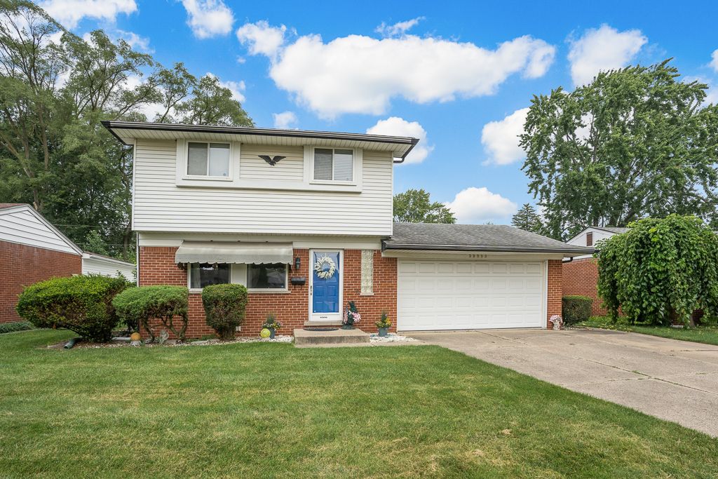 Rambler Dr, Sterling Heights, MI 48313