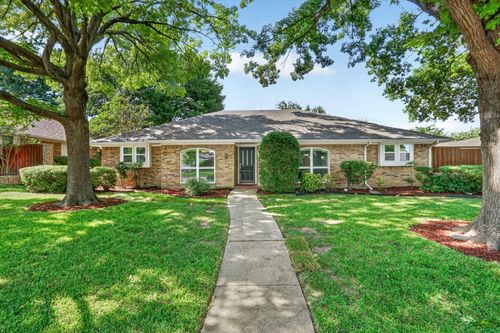 3001 Cross Bend Rd, Plano, TX, 75023-6326 | Card Image