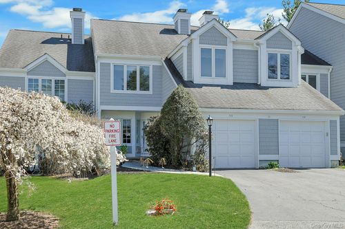 36 Oakcrest Ln, Hastings On Hudson, NY, 10706-3642 | Card Image
