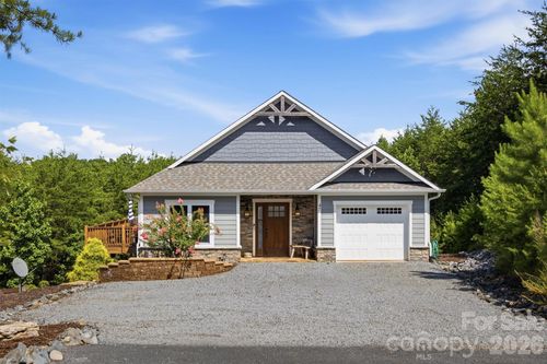 47 Pleasant Ridge Trl, Nebo, NC, 28761-0340 | Card Image
