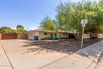 5525 N 12 Th Street, House other with 3 bedrooms, 3 bathrooms and null parking in Phoenix AZ | Image 2