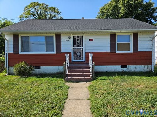 2009 Selden St, Richmond, VA, 23223-3919 | Card Image