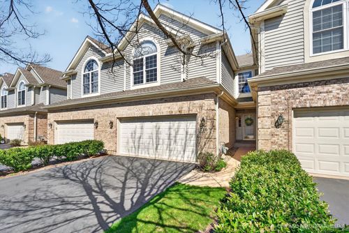 710 Juniper Ln, Lake In The Hills, IL, 60156-4679 | Card Image